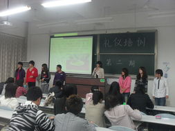 知禮尚儀,闊步職場 記管院職協第二期禮儀